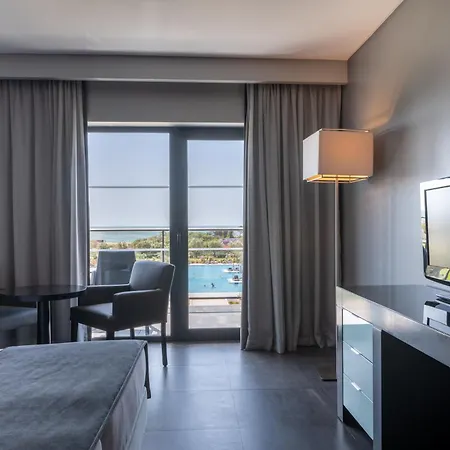 Gale 4* Lagos