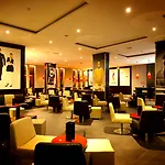 Gale Hotel