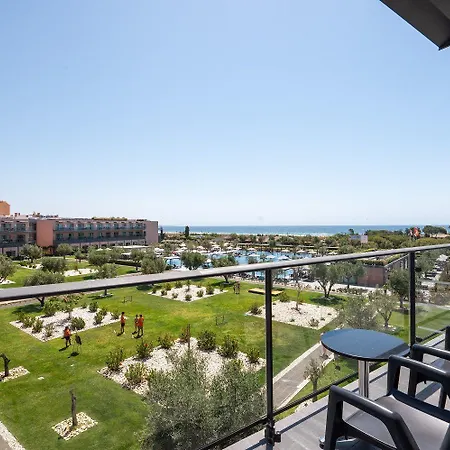 Gale Hotel 4*